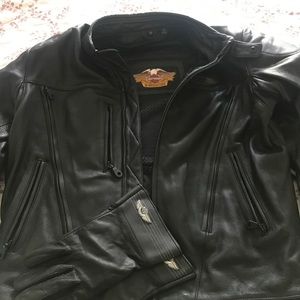 Bought it for my hubby but it does not fit.